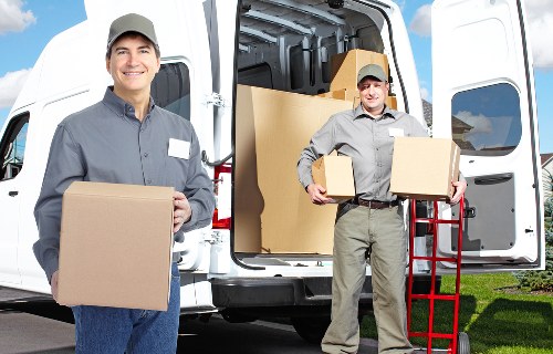 Transparent storage pricing for a Southwoodford property move