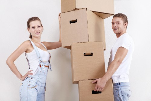Organised storage unit in Southwoodford for household belongings