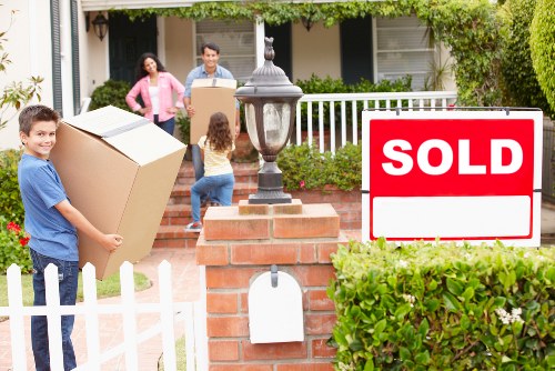 Clean and secure long-term storage space in Southwoodford for furniture and boxes